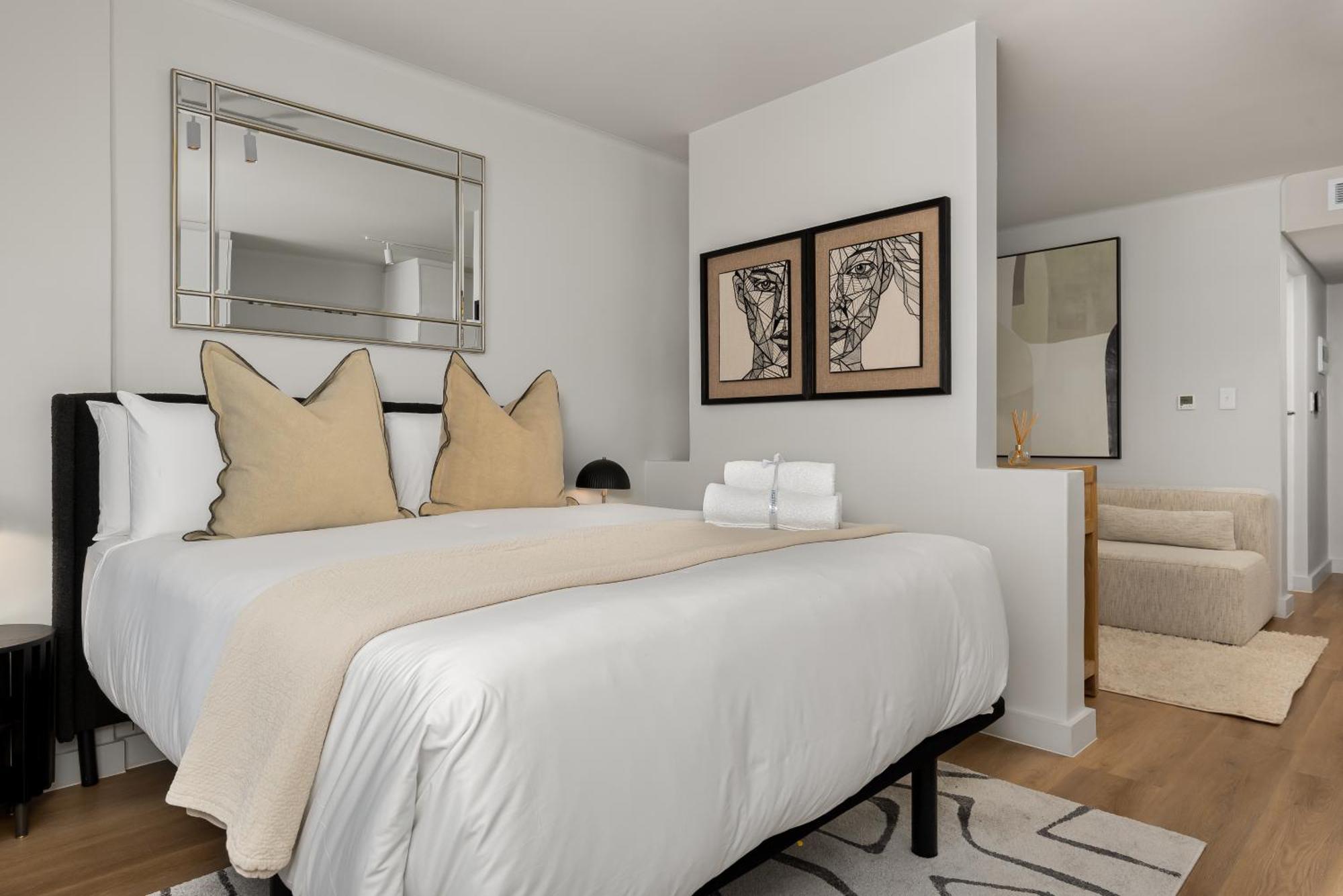 The Tokyo Aparthotel By Totalstay Kapstaden Eksteriør billede
