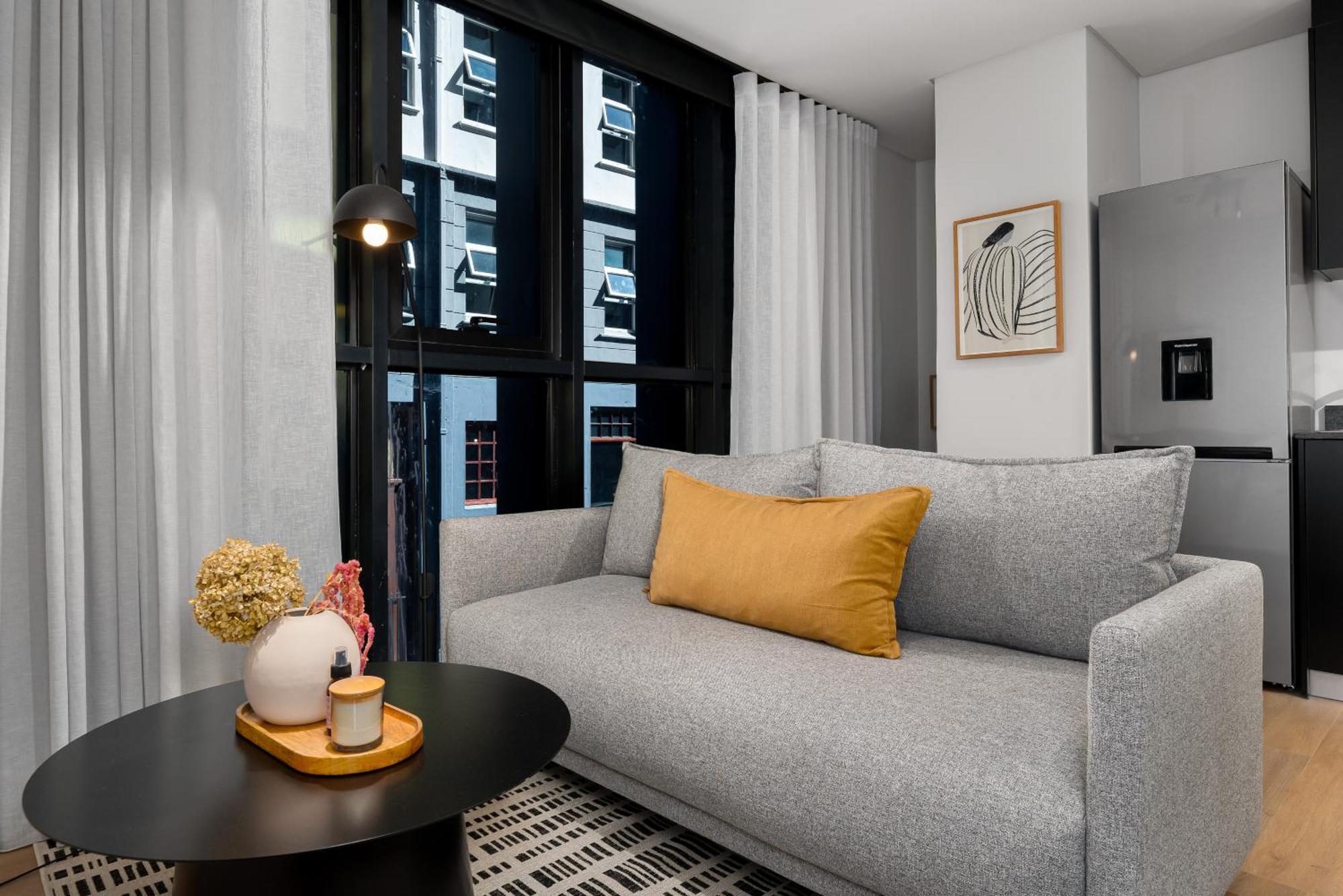 The Tokyo Aparthotel By Totalstay Kapstaden Eksteriør billede