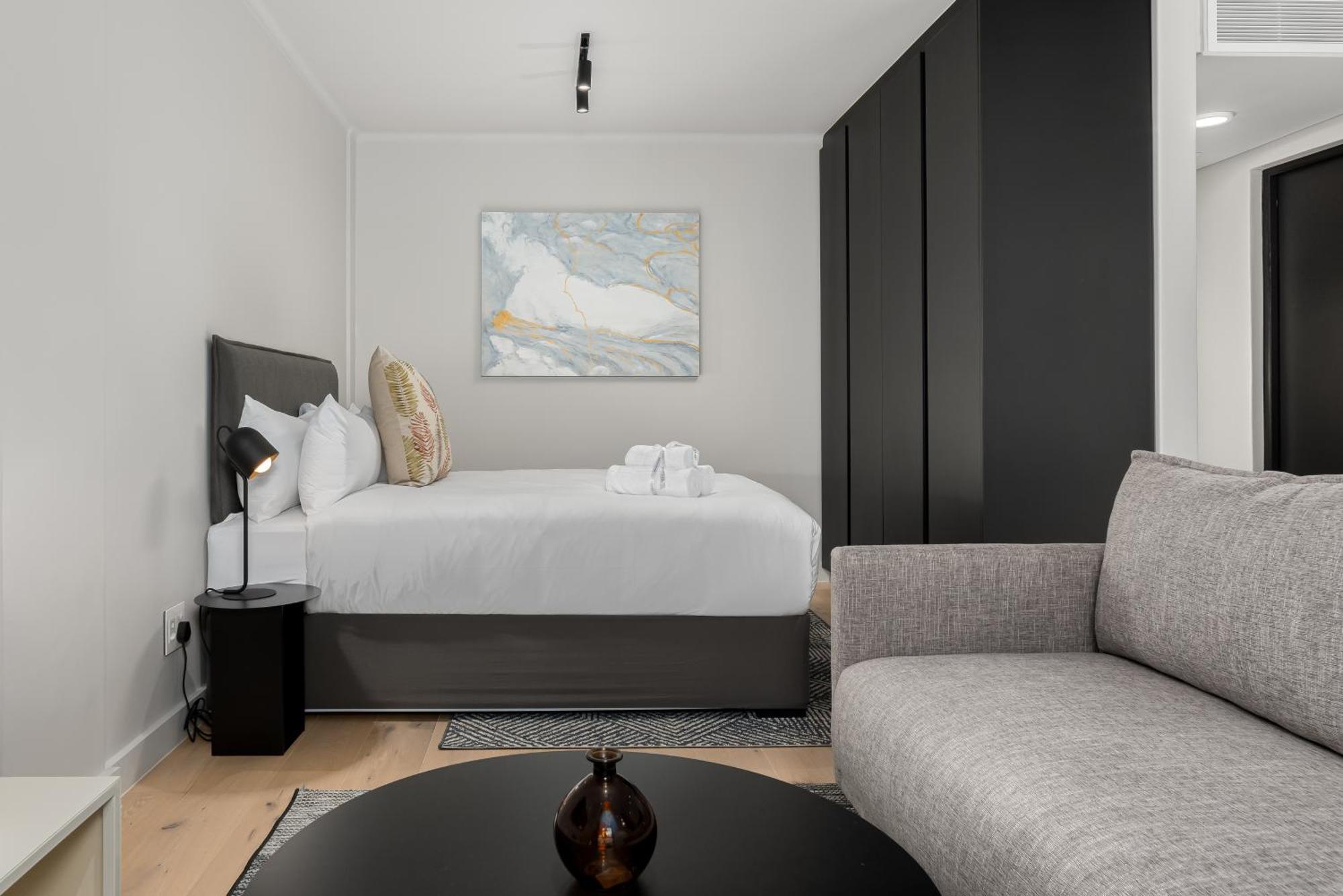 The Tokyo Aparthotel By Totalstay Kapstaden Eksteriør billede