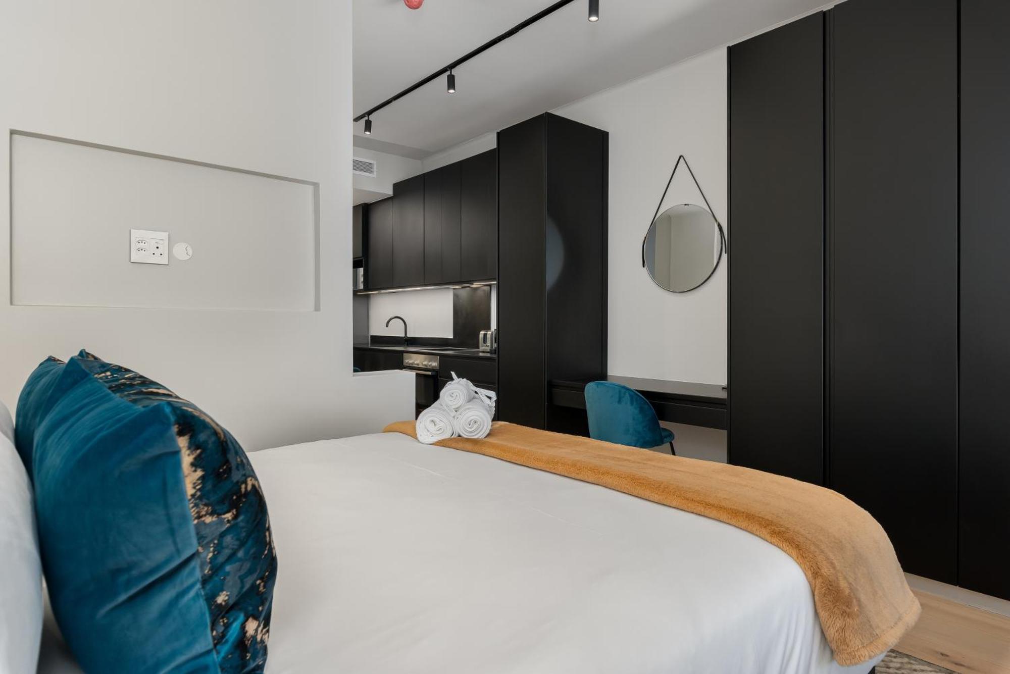 The Tokyo Aparthotel By Totalstay Kapstaden Eksteriør billede