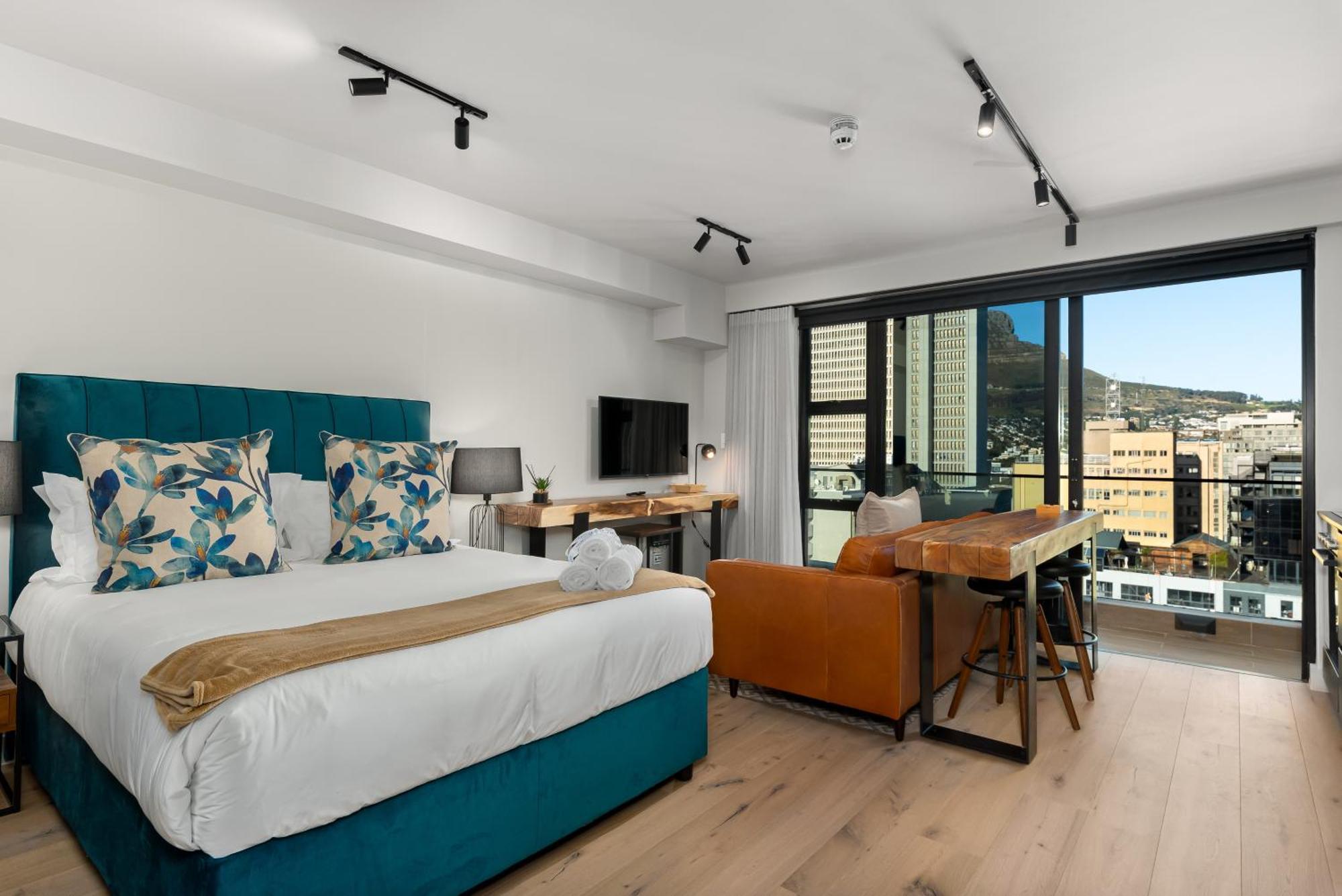 The Tokyo Aparthotel By Totalstay Kapstaden Eksteriør billede