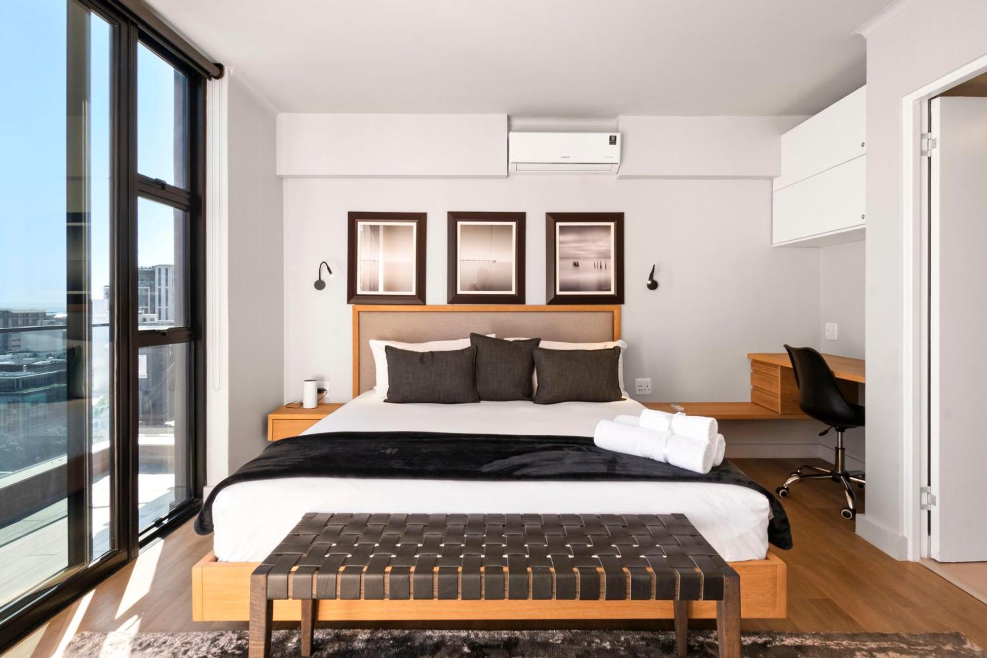 The Tokyo Aparthotel By Totalstay Kapstaden Eksteriør billede